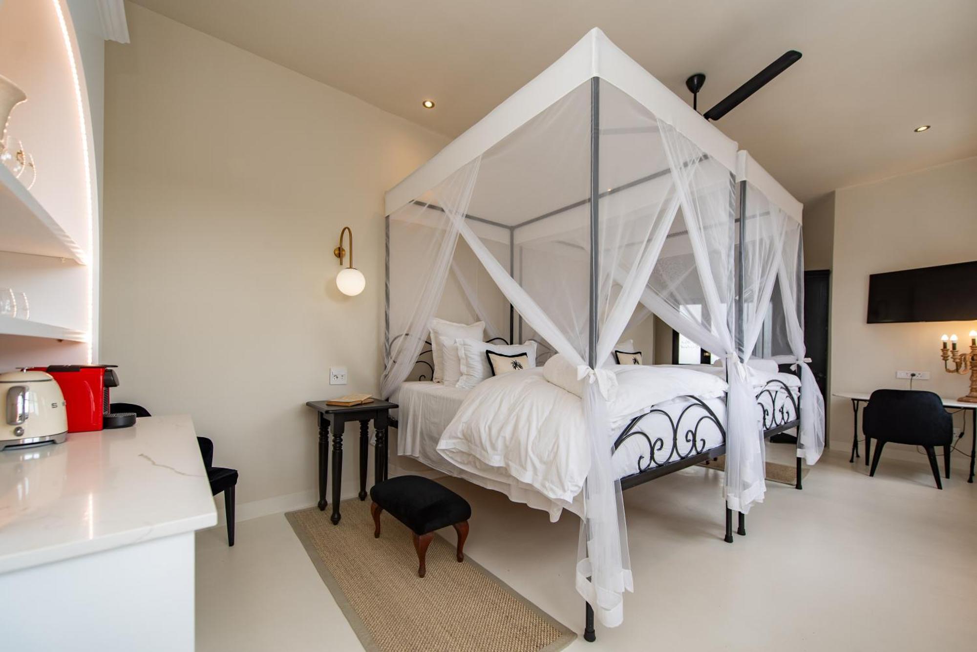 The Ivory Haus Hotel Plettenberg Bay Exterior photo