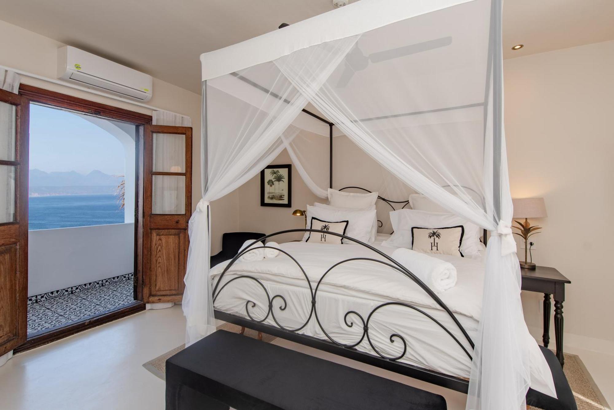 The Ivory Haus Hotel Plettenberg Bay Exterior photo