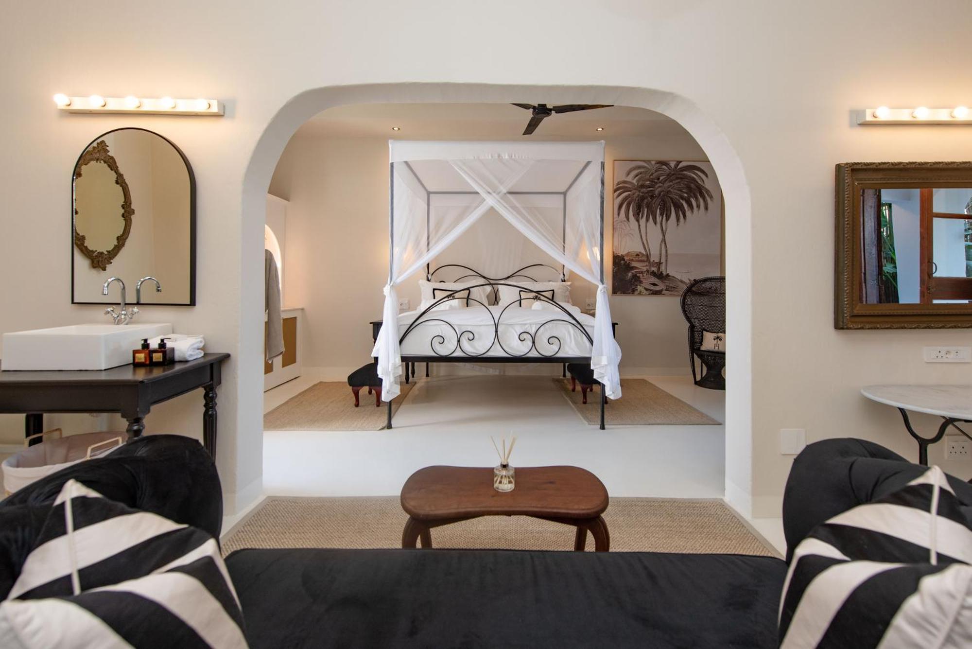 The Ivory Haus Hotel Plettenberg Bay Exterior photo