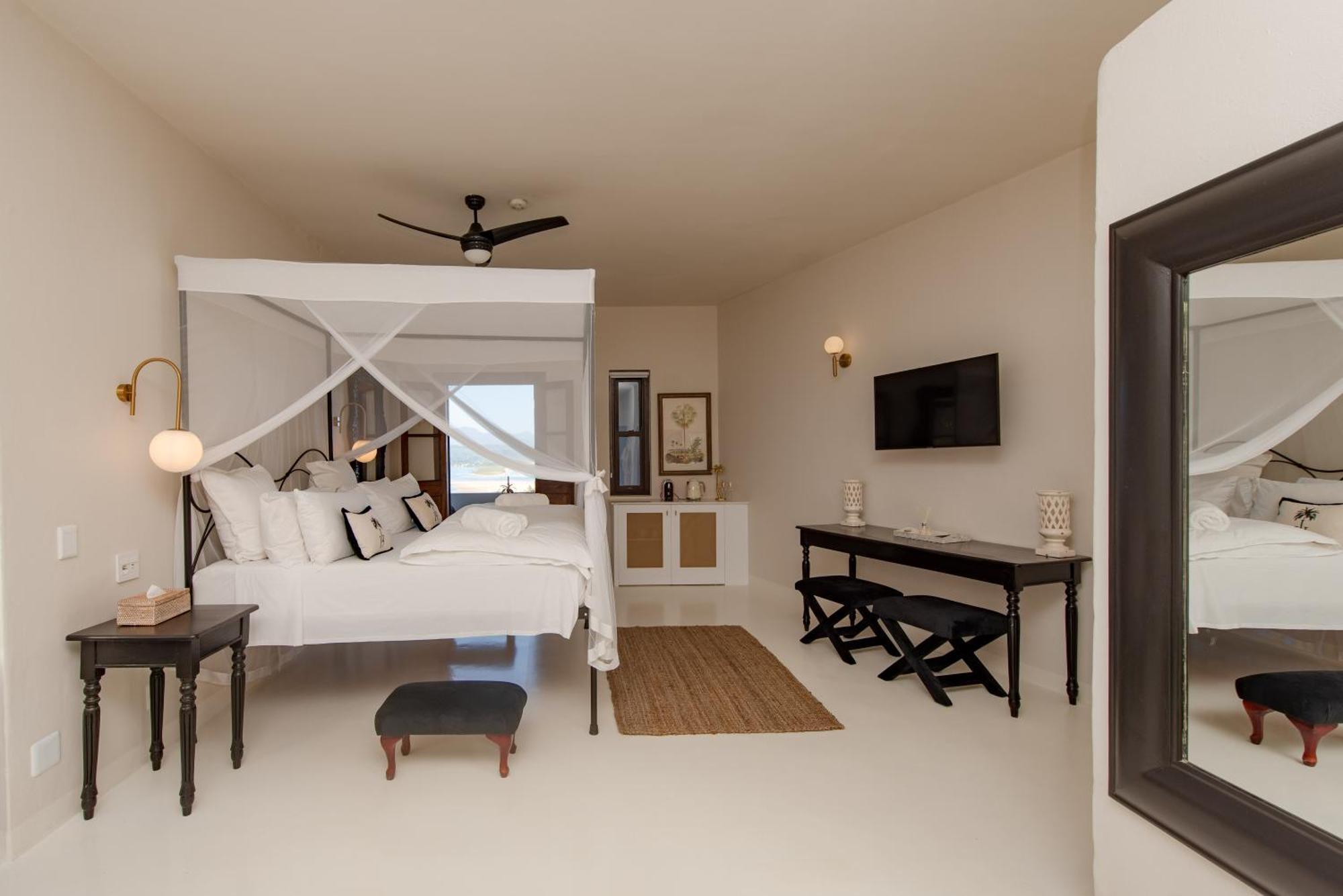 The Ivory Haus Hotel Plettenberg Bay Exterior photo