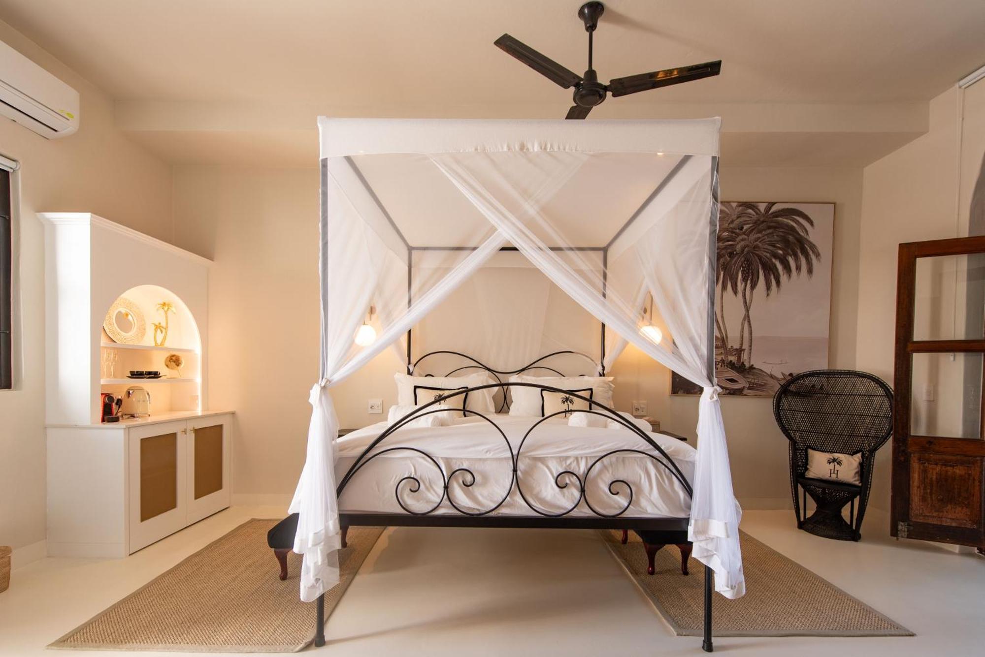 The Ivory Haus Hotel Plettenberg Bay Exterior photo